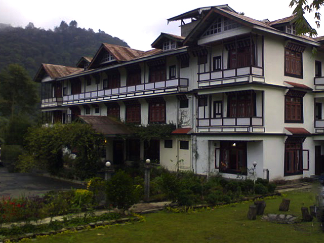 Tashi Gang Hotel