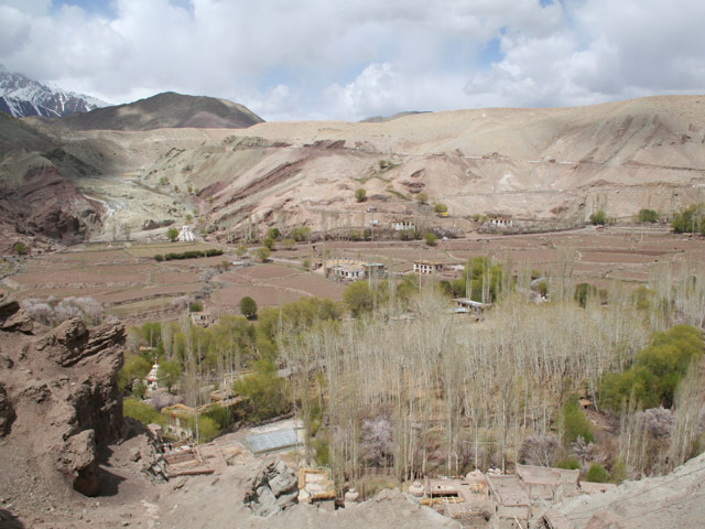Basgo Gompa and Fort