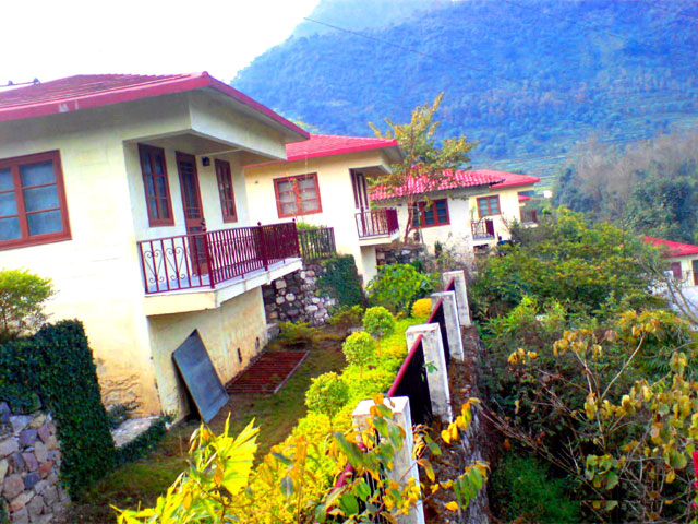 Anand Lok Resort