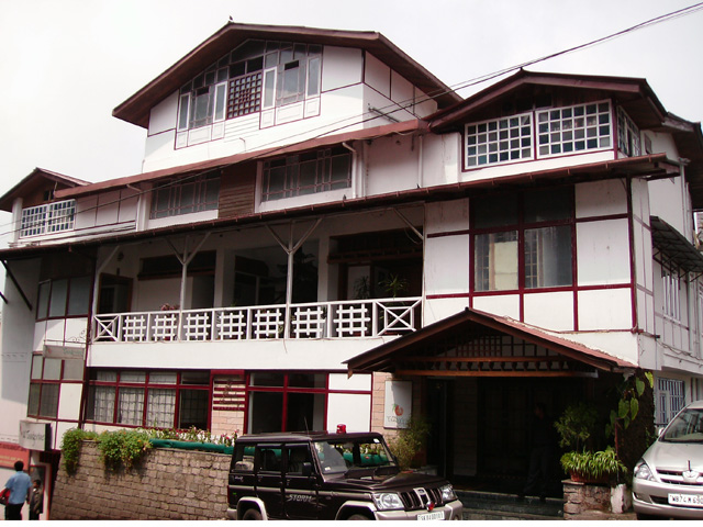 Hotel Chumbi Residency