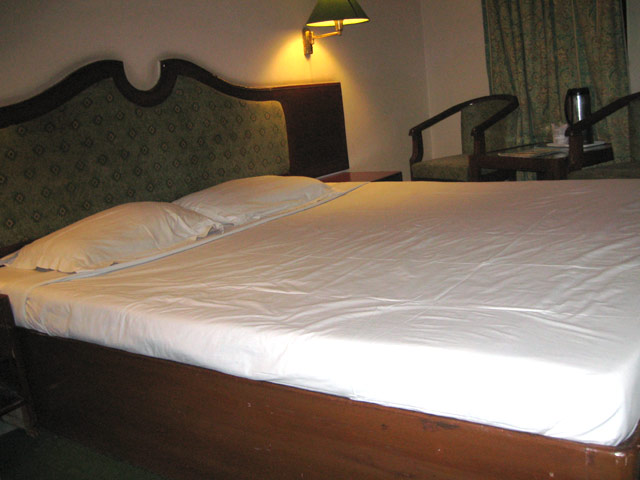 Hotel Empire Regency