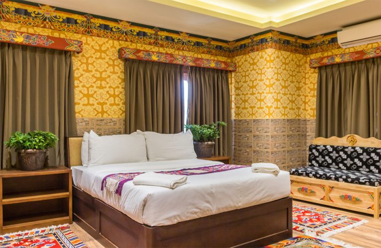 Hotel White Dragon