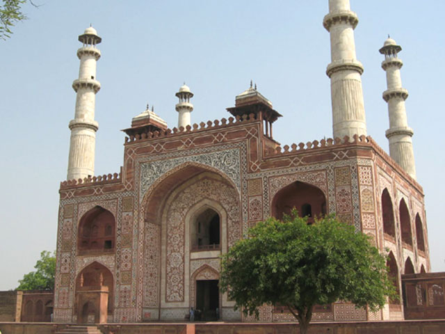Itmad-ud-Daulah Tomb