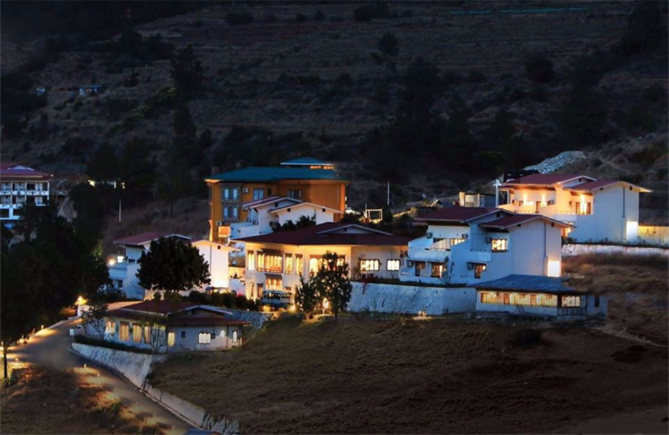 Khuru Resort