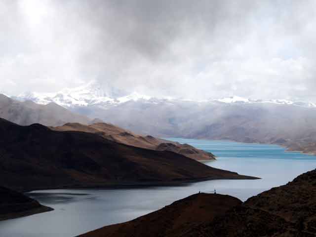 Lhasa to Gyantse Drive