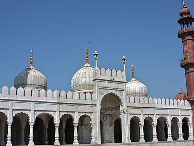 Moti Masjid