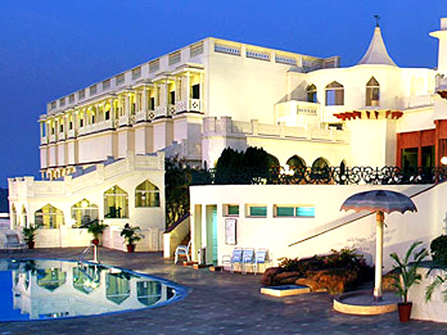 Noor-Us-Sabah Place