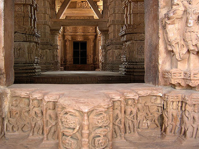Saas Bahu Temple
