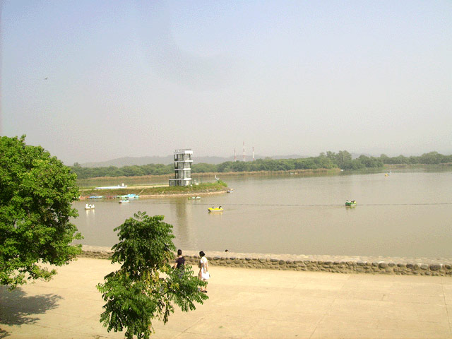Sukhna Lake