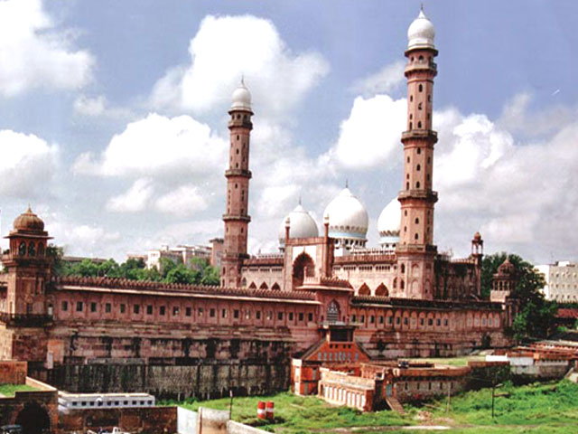 Taj-Ul-Masjid